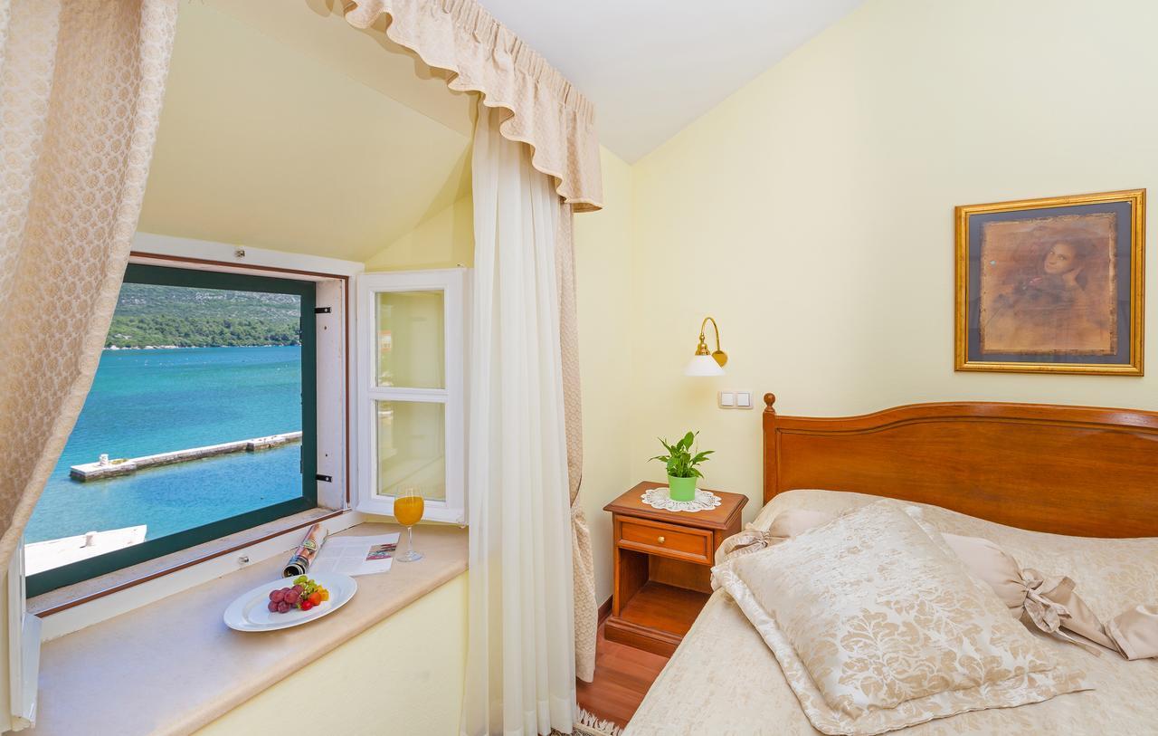 סטון Hotel Ostrea מראה חיצוני תמונה