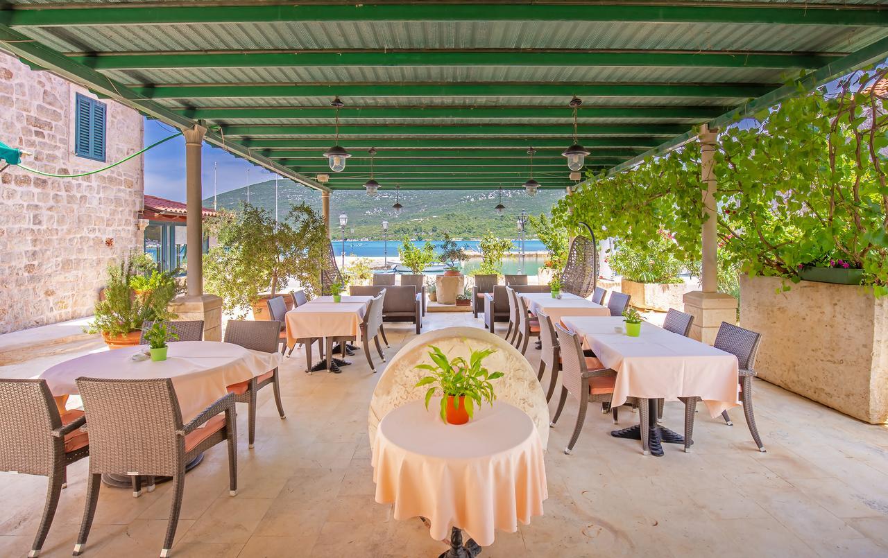 סטון Hotel Ostrea מראה חיצוני תמונה