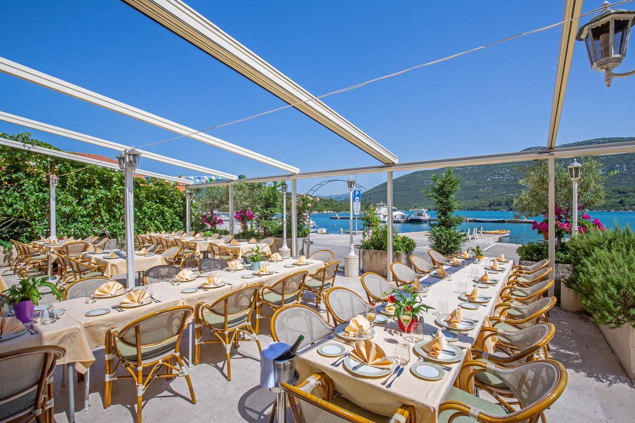 סטון Hotel Ostrea מראה חיצוני תמונה