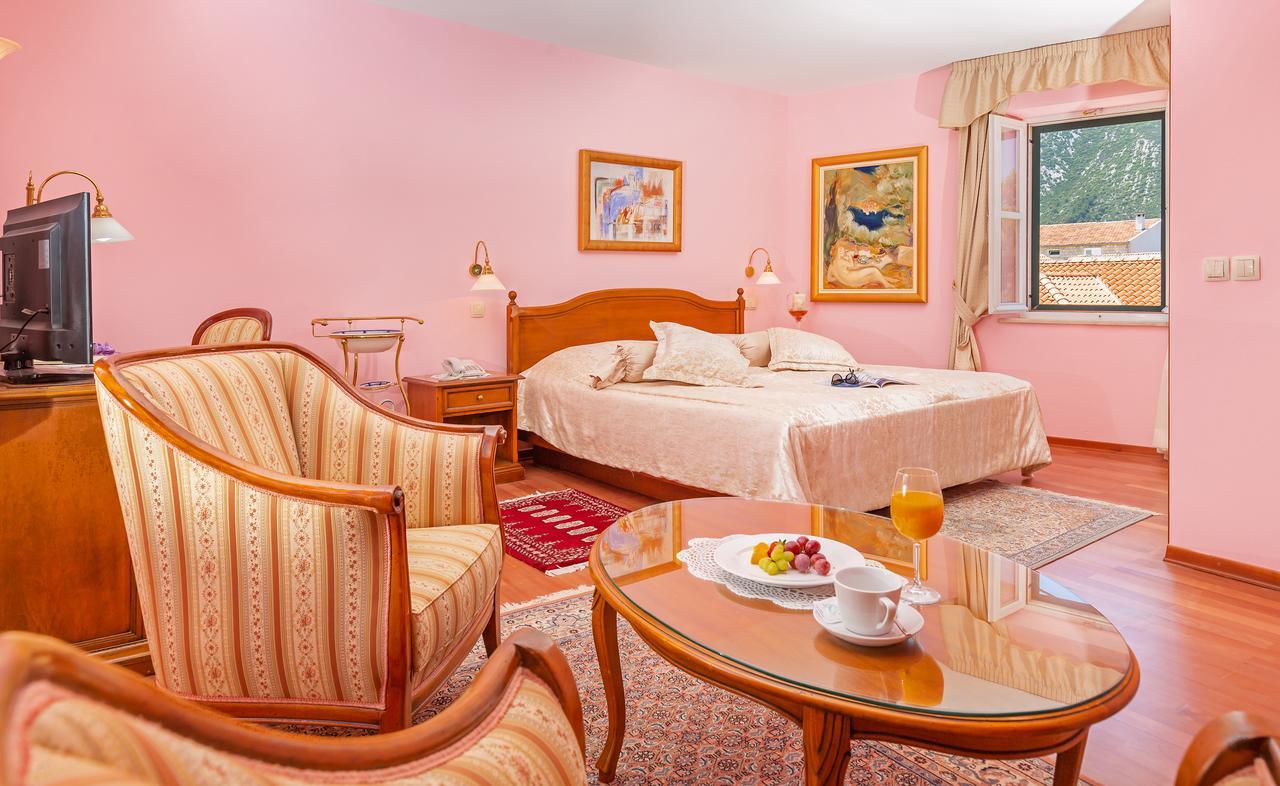 סטון Hotel Ostrea מראה חיצוני תמונה
